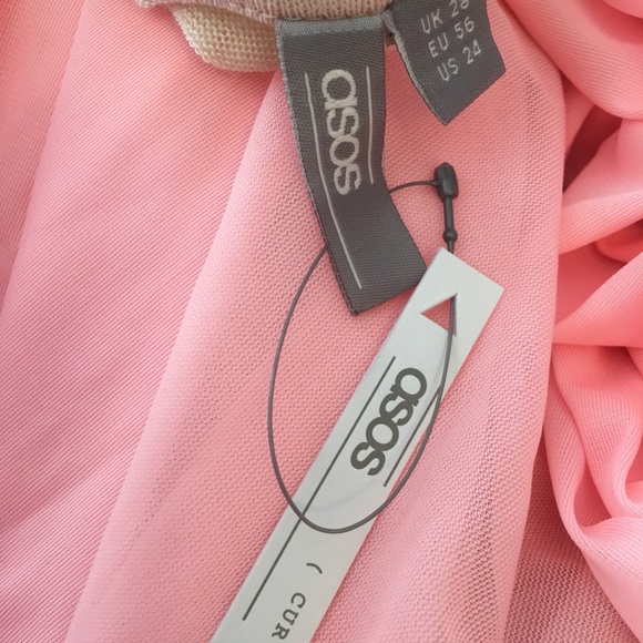 New ASOS Curve tassel shawl poncho size 24 - Picture 3 of 3